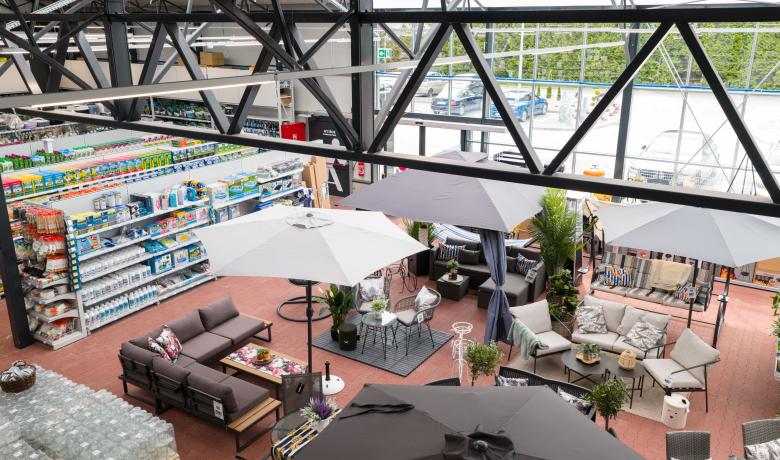Garden center extension Mrowka Fimal 